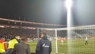 Reakcije Radonjića i Pešića iza gola podno severne tribine na derbiju