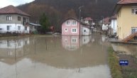 Potopljeno naselje Begluci u Prijepolju: Voda ušla u kuće, meštani nemoćni