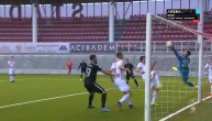 Partizan "uterao" loptu u mrežu Voždovca za vodđstvo od 1:0