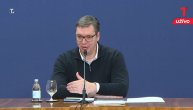 Vučić: Molim privatnike da ne otpuštaju radnike