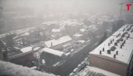 Beograd osvanuo pod snegom, veje u celoj zemlji