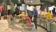 Gradske pijace dezinfikovane: Nov raspored tezgi za bezbednu udaljenost prodavaca
