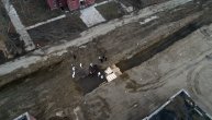 Masovna grobnica u Njujorku pokazuje užas korona virusa u kojem se nalazi Amerika