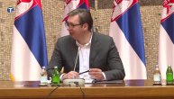 Vučić na sastanku sa kriznim štabovima