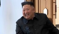 Nikada opušteniji Kim Džong Un u prvom pojaviljivanju u javnosti nakon misterioznog nestanka