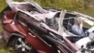 Smrskala je ceo auto i ostala živa