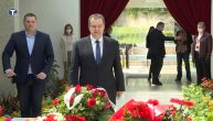 Dačić položio venac na Titov grob: Čuvamo tradiciju pokreta