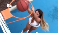 Zakucala je koš kao prava šampionka... kakve veze ima što tabla nije standardne visine