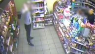Digao je ruke u vazduh, povukao se i sačekao da se obavi pljačka: Ne verujete šta je usledilo