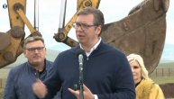Vučić obišao radove na gradnji puta Karajukića Bunari-Rasno