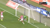 Preokret za osam minuta: Zvezda vodi sa 2:1, strelac je Srđan Babić
