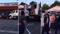 Nalio se,  seo u kamion, pa napravio rusvaj na parkingu: Policija jedva izvela pijanog kamiondžiju