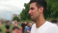 Đokovićev smešni intervju posle revijalnog meča: Zbog zdravlja ljudi i sluha, bolje je da ne pevam