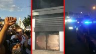 Još jedno policijsko ubistvo crnog građanina i momentalna osveta u vidu spaljivanja restorana