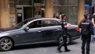 Pripiti mladić upao "mečkom" u Knez, policija odmah reagovala
