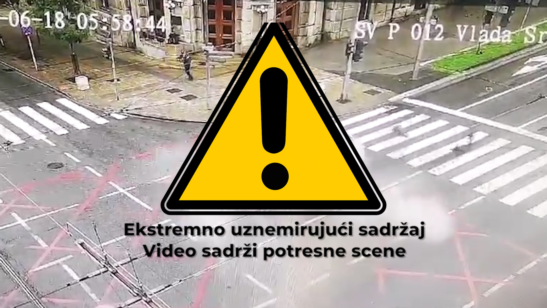 Snimak sa sigurnosnih kamera teškog sudara ispred Vlade Srbije ...