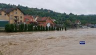 Dramatični snimci iz Guče: Izlile se tri reke, kuće i putevi potopljeni