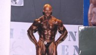 Osvojio je 480 medalja u karijeri, a bodibilding ga je održao posle smrti supruge