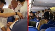 Krv prštala na sve strane u avionu zbog dvojice putnika koji nisu želeli da nose masku tokom leta