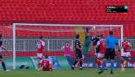 Pao je Pankov u šesnaestercu Proletera, tražio je penal, ali igra se nastavila