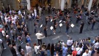 Filharmonija poručuje – Muzika svuda: Iznenadni koncert Beogradske filharmonije na ulici