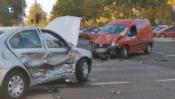 Sudar dva vozila na Novom Beogradu, jedna osoba povređena