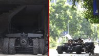 Prestonicom Vijetnama "piči" pravi pravcati Betmobil, a za njegovim volanom - štreber
