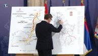 Aleksandar Vučić na potpisivanju sporazuma o izgradnji "Fruškogorskog koridora"