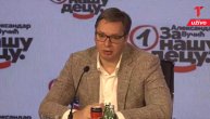 Vučić: Danas između 600 i 700 obolelih, preti brojka od 1.000