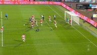 Partizan tražio penal u 49. minutu: Pogledajte momenat kada je Marković pao u kaznenom prostoru