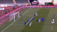 Velika šansa za Partizan na samom početku meča, ali Asano pogađa prečku