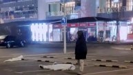 Sramno ponašanje: Medicinski brat se srušio na ulici žena nije htela da pomogne pa pobegla