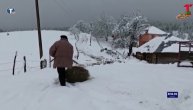 Pokrivač raste iz sata u sat: Skoro pola metra snega u Ivanjici i Sjenici, 17 sela bez struje