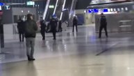 Jedna osoba uperila pištolj dok druga leži na zemlji: Ovako je izgledao napad u Frankfurtu