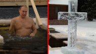 Putin se prekrstio i bućnuo u ledenu vodu