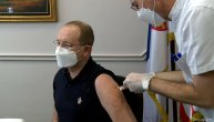 Zoran Gojković primio kinesku vakcinu