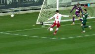 Nakon kornera Zvezda povela sa 1:0, pogotkom Mirka Ivanića