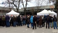 Redovi za vakcinaciju na Sajmu