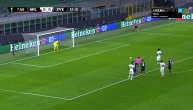 Ponovo VAR i ponovo jedanaesterac za Milan: Kesi siguran sa bele "tačke" za vođstvo Milana