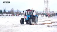Olimpijada na farmerski način: Zaprosio devojku usred takmičenja pa je provozao na okićenom traktoru