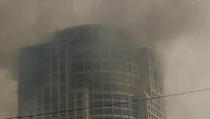 Požar u neboderu: Vatrogasci se bore sa plamenom koji guta stambeni prostor