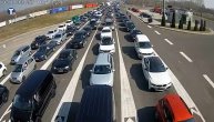 Na graničnim prelazima čekanje za ulaz u Srbiju