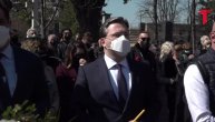 Ministar spoljnih poslova Nikola Selaković na Tozinoj sahrani: I političari se opraštaju od pevača