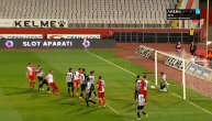 Stojković mačjim refleksom spasio Partizan: Strašna odbrana golmana crno-belih sprečila izjednačenje