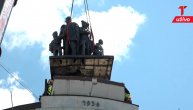 Posle 70 godina postavljena statua "Sima Igumanov sa siročićima" na Terazijama