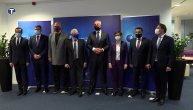 Susret lidera zapadnog Balkana u Briselu: Pre večere Borelj učio da na srpskom kaže: "Dobro veče"!