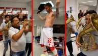 Trubači s Đurđevdanom upali u svlačionicu Zvezde: Veljko Nikolić skočio na sto, Borjan otvara pivo!