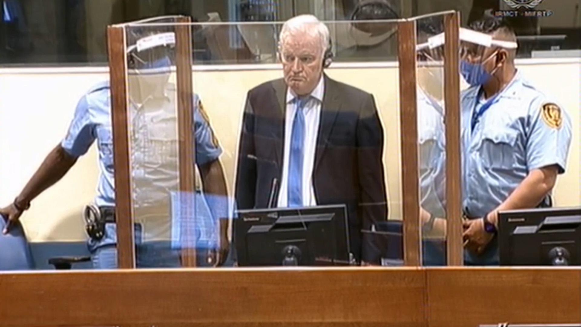 Арест гааги. Ратко Младич 2021. Ратко Младич в Гааге. Ратко Младич в тюрьме.
