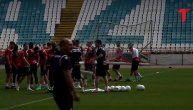Prvi trening na +37: Fudbaleri Crvene zvezde odradili prvi trening
