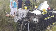 Kod Lajkovca auto smrskan, sleteo s puta: Život je izgubio kardiolog iz Novog Pazara